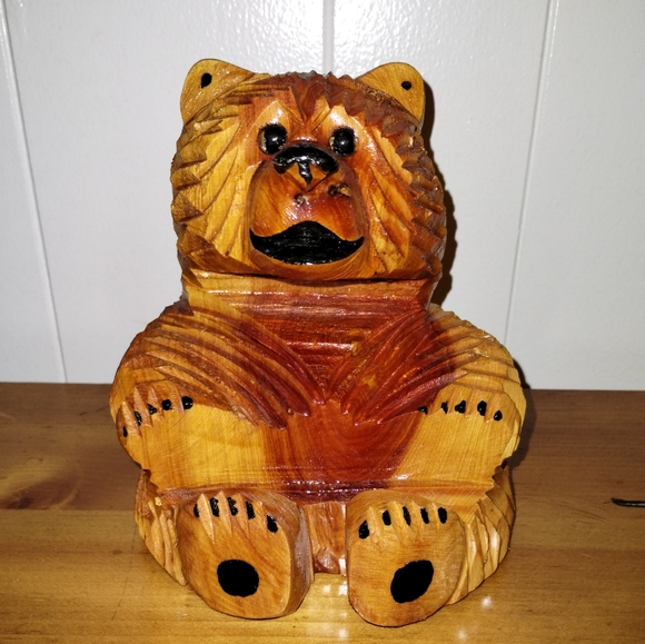 Small Hand Carved Wooden Bear Business Thank You Card Holder - Picture 3 of 7